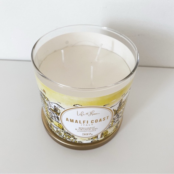 BRAND NEW Life at Home 3-Wick Candle, Amalfi Coast, Bergamot and Orange Peel - Picture 4 of 4
